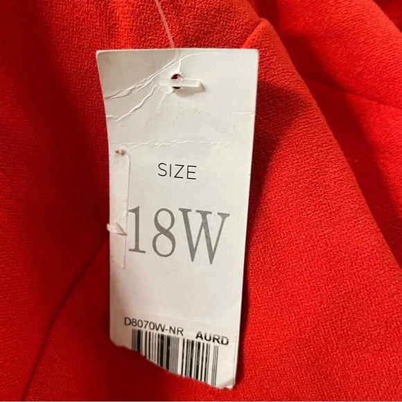 NWT Donna Morgan Women’s Dress Red Sleeveless Ruched Classic Drape Sheath 18W - Picture 4 of 5
